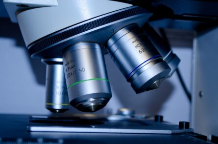 Microscopio Actualización en Diagnóstico Genético Prenatal