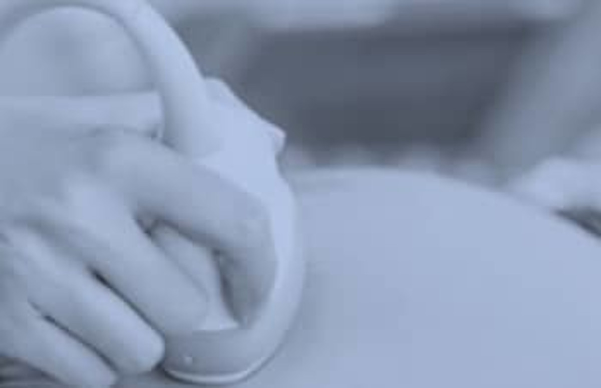 Qué beneficios tiene la genética prenatal en medicina fetal